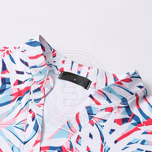 Polo de golf para mujer hecho en Pakistán, cómodo, transpirable, en venta en línea. - Product Image 3