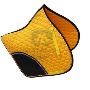 Tapis d'équitation matelassé à surface douce pour l'entraînement en écurie et en extérieur, équipement équestre, tapis de selle à faible MOQ - Product Image 3