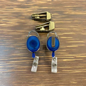 Pince en plastique de mousqueton de bobine de badge en métal fabriquée à Taiwan avec clips d'accessoires de sangle en PVC - Product Image 4