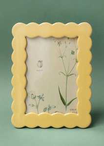 Marco de Fotos Moderno de Madera y Hueso a Cuadros Verde y Blanco con Diseño de Libélula Pintada para Decoración del Hogar - Product Image 5