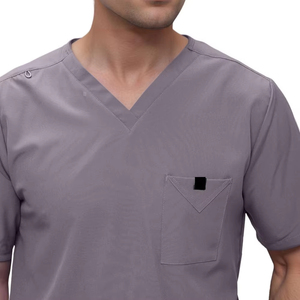 Conjuntos de uniformes médicos personalizados con logo para hombre, todas las tallas, con cremallera de un cuarto, corte ajustado, blusa de enfermero con cuello en V para hombre - Product Image 3