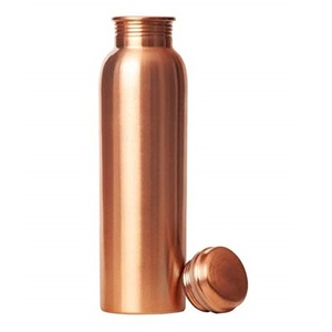 Botella de Agua Artesanal de Cobre Puro, 950 ml, 32.5 oz de Capacidad, Acabado Mate Elegante, a Prueba de Fugas, Fabricante de Botellas de Cobre Auténtico - Product Image 1