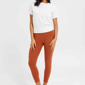 Leggings Deportivos de Yoga para Mujer, de Alta Calidad, Transpirables, de Secado Rápido, Cintura Elástica, Estampado Sólido, para Gimnasio y Fitness - Product Image 3