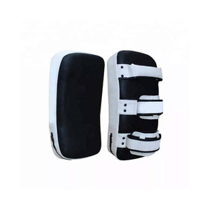 Pad de frappe incurvé haut de gamme en cuir PU pour le Muay Thai et l'entraînement MMA, avec logo personnalisé, vente en gros - Product Image 6