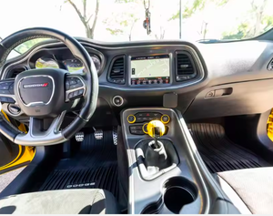 Dodge Challenger T/A 392 usado, limpio, año 2017 - Product Image 5
