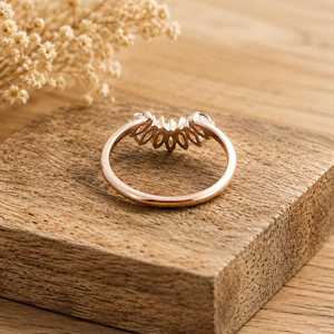Bague de fiançailles classique pour femme en or massif 10K 14K 18K avec diamant de laboratoire taille marquise et chevron, couleur E VVS certifiée IGI - Product Image 5