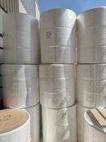 Zuverlässige SSS Weiche Vliesstoffrolle 14 GSM 100% Polypropylen Punktstrukturierte Hochflüssigkeits-Verteilungsschicht Einweg-Hygieneprodukt