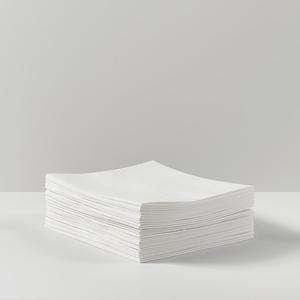Serviettes de table jetables gaufrées 2 plis en pâte de bois vierge, douces et très absorbantes pour restaurants, cafés, bars, fêtes, mariages et traiteurs - Product Image 1