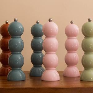 Collection colorée OEM Moulin à sel et à poivre en bois laqué haute brillance, ensemble de moulins à épices de cuisine, usine du Vietnam - Product Image 4