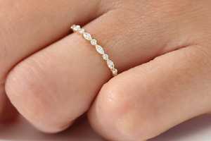 แหวนเพชรทรงมาร์คีส์และทรงกลมแบบมินิมอลลิสต์ ครึ่งวงนิรันดร์ ทองคำแท้ 14K เพชรเลี้ยงในห้องปฏิบัติการ เครื่องประดับผู้หญิงทันสมัยสำหรับงานปาร์ตี้ ของขวัญสำหรับเธอ - Product Image 2