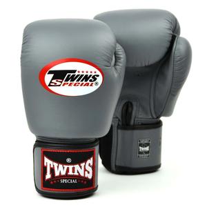 Gants de boxe personnalisés en cuir de vache véritable avec poignée adhésive pour Muay Thai et Sanda - Product Image 1