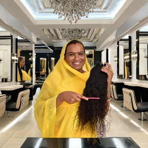 Extensiones de cabello humano indio ondulado rizado natural alineado con cutícula Virgen sin procesar 100% - Product Image 2