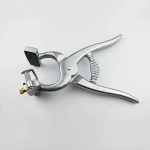 คีมหนีบหูสัตว์ คาว วัว แกะ สุนัข และกระต่าย, คีมสักตัวเลขและตัวอักษร, คีมเขียนรหัส 45 หลัก, คีมเจาะหมึก - Product Image 1