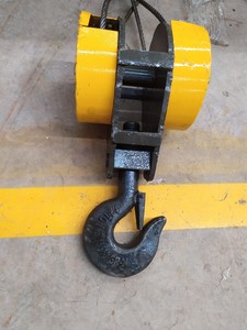EOT Crane Lifting Hook 20 Ton MS Hot <b>Rolled</b> Galvanized Surface CMK Electro Power Private Limited Heavy Duty Industrial <b>Box</b> - Product Image 3