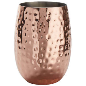 Gobelet en cuivre martelé avec texture alvéolée organique, corps ovale, base arrondie, ouverture large, tasse à boire artisanale en métal - Product Image 1