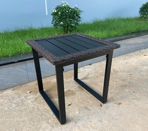 Table Basse Carrée en Rotin PE Moderne et Contemporaine, Fabriquée au Vietnam, Durable, Classique, Toutes Saisons, pour Jardin, Ferme et Hôtel - Product Image 3