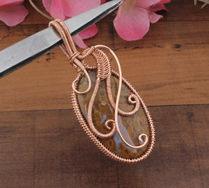 Pendentif en pierre précieuse de jaspe naturel enveloppé de fil, argent 925, vente en gros, plaqué platine, vintage, unisexe, artisanal, cristal de guérison - Product Image 2