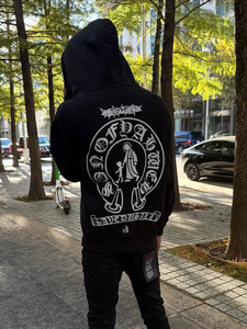 Sudadera con Capucha de Forro Polar Negro para Hombre, Estilo Urbano, Moderno y Juvenil - Product Image 2