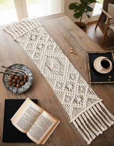Chemin de table en coton macramé blanc fait main, taille personnalisée 14 x 78 pouces, style bohème, design noué moderne, pour la décoration de la maison - Product Image 2