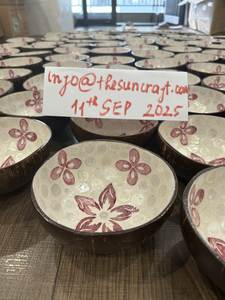 Bol en noix de coco incrusté de coquillages exquis - Laque peinte à la main - Artisanat vietnamien - Product Image 6