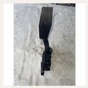 gm accelerator pedal <b>sensor</b> buick cadillac chevrolet Compatible for GM 13252702 Accelerator Pedal w/ <b>Sensor</b> for Buick <b>auto</b> parts - Product Image 2