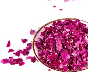 Organic Red Rose <b>Petals</b> <b>Dried</b> | For Facial & Skin Treatments - Product Image 5