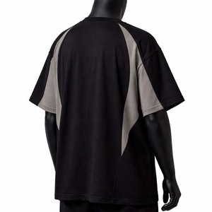เสื้อยืดแขนสั้นผู้ชายสีดำเทา ทรงปกติ ตัดต่อสี ระบายอากาศได้ดี คอกลม สวมใส่สบาย ผลิตจากผ้าฝ้ายถัก 100% - Product Image 4