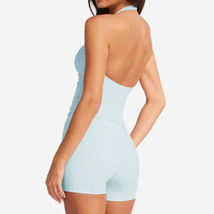 เสื้อกล้ามทรง Racerback สำหรับผู้หญิง เนื้อผ้านุ่ม ระบายอากาศได้ดี มีดีเทลรูระบายอากาศและโลโก้ด้านหน้า เหมาะสำหรับออกกำลังกาย โยคะ และฟิตเนส - Product Image 3