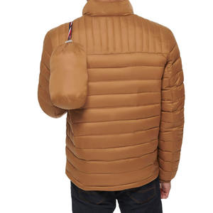 Chaqueta Acolchada Marrón para Hombre, Color Sólido, Cuello Alto, Cierre de Cremallera, Resistente al Viento, Chaqueta Casual de Invierno, Corte Regular, Material de Poliéster - Product Image 2