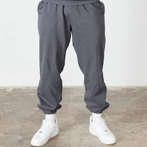 Sweat-shirt à capuche et jogging surdimensionnés en denim bleu avec logo personnalisé du fabricant OEM, en coton lourd, ensemble de survêtement unisexe pour homme - Product Image 6
