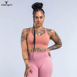 Soutien-gorge de sport antichoc grande taille léger et respirant avec logo frontal, maintien élevé et coussinets fixes, style débardeur pour le fitness - Product Image 6