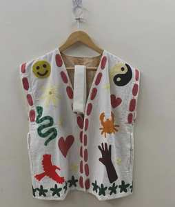 Chaqueta corta de terciopelo bordada Suzani, abrigo llamativo, blazer de terciopelo, chaqueta unisex, regalo para esposa, bolero nupcial. - Product Image 4