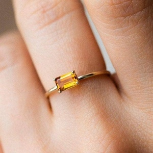 Bague en Citrine Naturelle en Argent Sterling 925 Plaqué Or 14 carats, Modèle Baguette Délicate, pour Empilage, Pierre de Naissance - Product Image 2