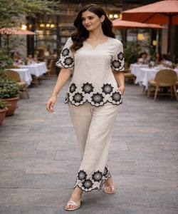 Conjunto de Algodón con Bordado de Cadena, Estilo Étnico, para Uso Diario, Precio al por Mayor, Color Blanco - Product Image 5