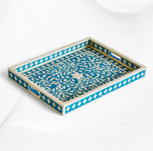 Plateau rectangulaire bleu avec incrustations en os, orné de motifs floraux blancs faits à la main en forme d'étoiles avec bordures, disponible à prix de gros. - Product Image 4