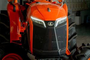   Tractor de Ruedas L5228DT de 52 HP y 4 Ruedas Motrices - Motor Genuino de Alto Rendimiento y Duradero, el Más Vendido del 2025 - Product Image 2