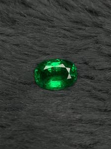 Émeraude de Zambie naturelle de qualité supérieure, certifiée par un tiers, taille ovale, véritable pierre précieuse vert vif avec jeu de couleurs pour la fabrication de bijoux - Product Image 4