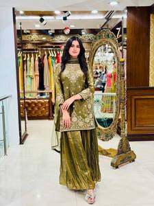 ชุดชาราร่าผ้าออร์แกนซ่าสีเขียวสุดหรู พร้อมงานปักดิ้นทองหนัก ชุดคุรตีสั้นสำหรับงานแต่งงานอินเดีย ปากีสถาน ชุดสัลวาร์ คามีซสำหรับงานปาร์ตี้ - Product Image 6