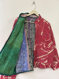 Chaqueta Bordada Kantha Vintage Hecha a Mano de Algodón para Mujer, Chaqueta Reversible - Product Image 5