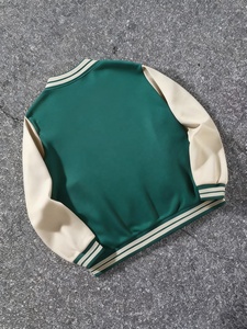 Blousons de baseball vintage personnalisables pour hommes grandes tailles, coupe droite, col rabattable, patchs, simple boutonnage, couleur unie, vente en gros - Product Image 2