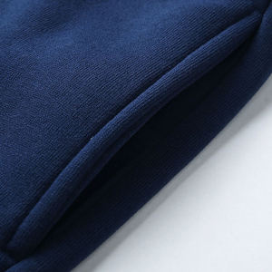 Ensemble de survêtement pour homme en tissu doux, deux pièces, respirant, adapté pour les vêtements décontractés, la salle de sport, l'entraînement, la course à pied et un style de vie actif quotidien - Product Image 5