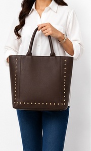 Sac fourre-tout de luxe Gravs en cuir véritable clouté pour femme, grande capacité, fermeture magnétique, sac à bandoulière de créateur, été automne - Product Image 5