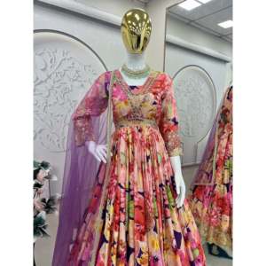 ชุดราตรีทรงเอไลน์งานแฮนด์เมด ตกแต่งด้วยด้ายปักและเลื่อมลายดอกไม้ ผ้าชีฟองทรงเอ็มไพร์ - Product Image 1