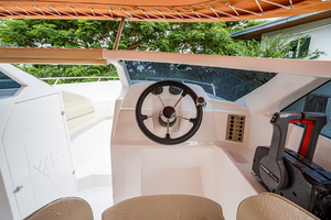 Yate de Crucero de Aluminio UBI 1420 Personalizado para 20 Pasajeros, Taxi Acuático, Transporte en Ferry, 14 Metros, Construcción Soldada, 500HP, Toldo Bimini - Product Image 5