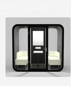Cabina Acústica de Diseño Único con Pared de Vidrio, Cabina de Oficina Insonorizada para Reuniones y Entrevistas, Disponible para la Venta - Product Image 3