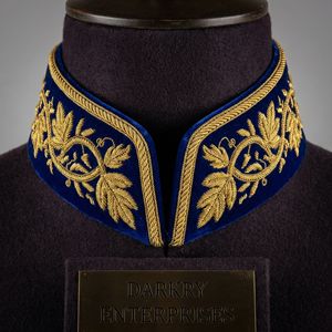 Service de Fabrication sur Mesure de Colliers et Insignes Brodés en Or de Qualité Supérieure, Fabricant d'Uniformes Cérémoniels Personnalisés - Product Image 3