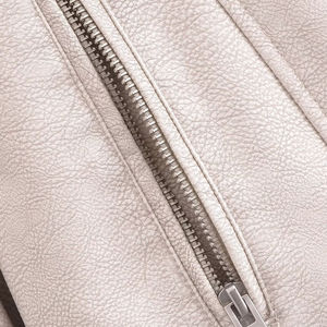 Veste polaire décontractée coupe-vent pour femme avec logo personnalisé, idéale pour l'extérieur, collection automne-hiver - Product Image 3