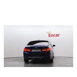 BMW Serie 5 530i XDrive Luxury Plus 2019, 96,431 km, Volante a la Izquierda, Caja de Cambios Automática, Asientos de Cuero, Cámara Trasera - Product Image 4