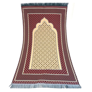 Tapis de prière musulman islamique de haute qualité, antidérapant, luxueux, tapis de voyage, nettoyage à sec uniquement, couleurs et tailles personnalisables - Product Image 2