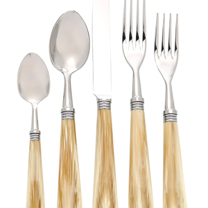ชุดช้อนส้อมโลหะขัดเงาพรีเมียม ดีไซน์ทันสมัย สำหรับตกแต่งโต๊ะอาหารสุดหรู - Product Image 1